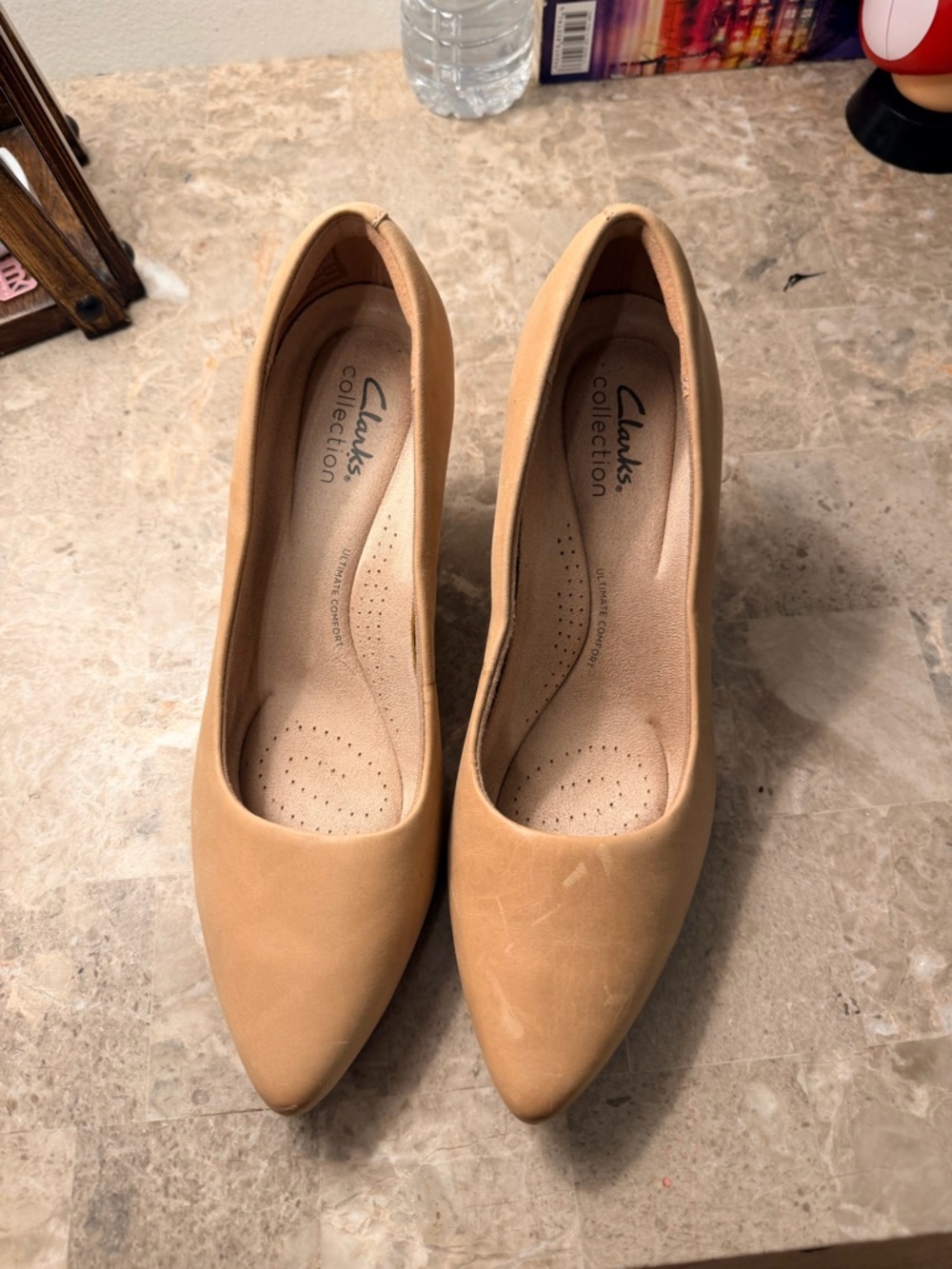 Clarks Women's Tan Pointed Toe Heels